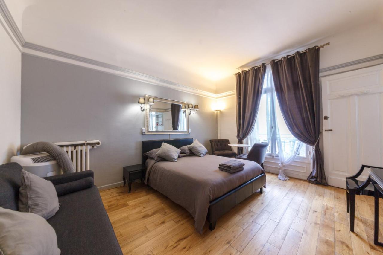 Private Studio - Avenue Des Champs-Elysees Διαμέρισμα Παρίσι Εξωτερικό φωτογραφία